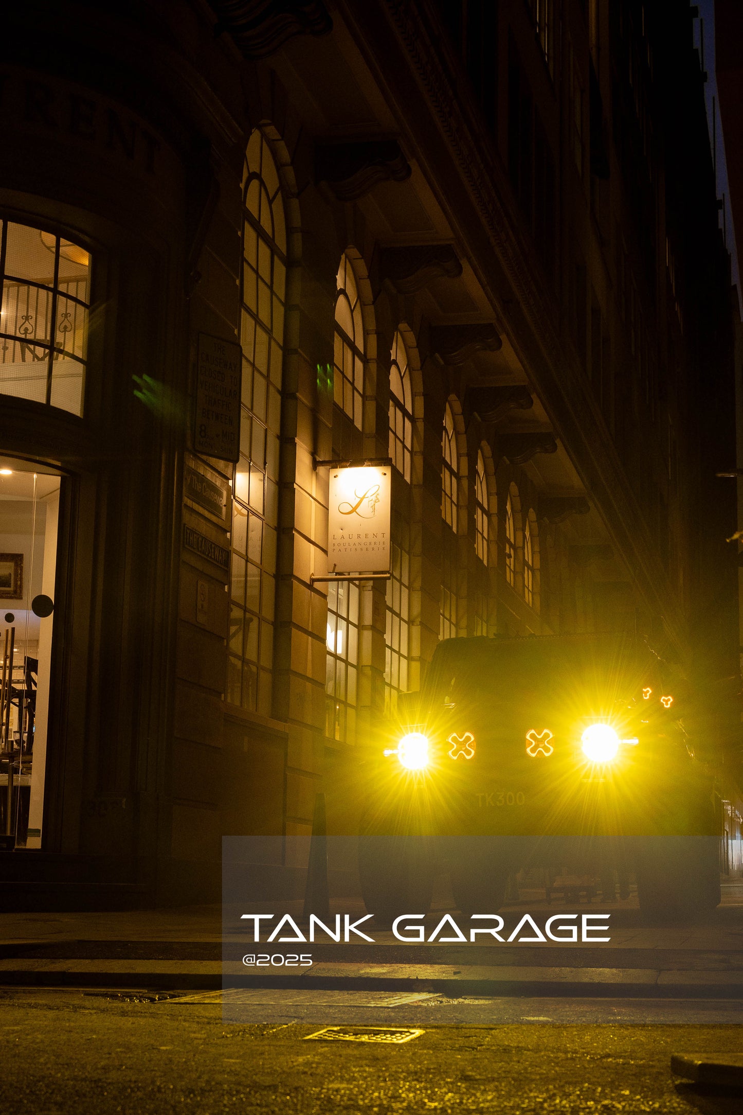 GWM TANK 300 “STARLIGHT” High Performance Headlight (Dual-Colour Lens & DRL)