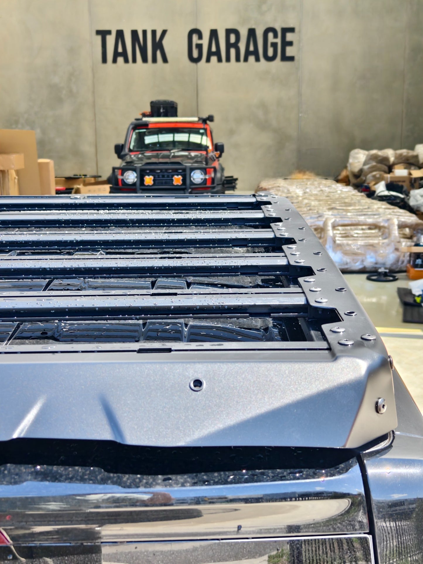 TANK 300 Top Fire Roof Rack Platform