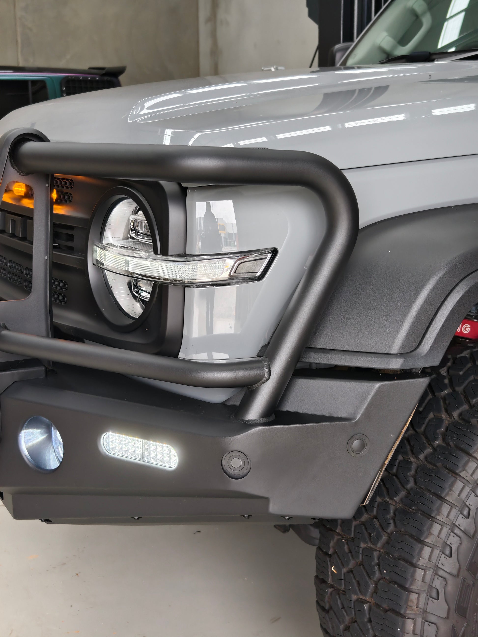 Boxing Day Sale TKG TANK 300 Bull Bar MKII - Tank Garage