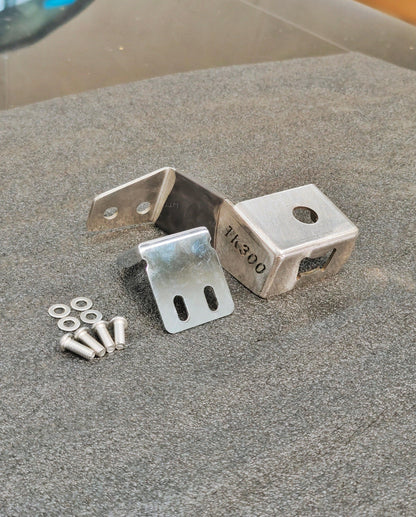 TANK 300 Rear Door UHF Mount Bracket - Tank Garage