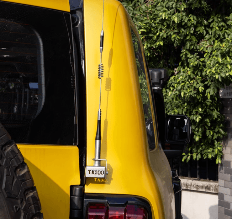 TANK 300 Rear Door UHF Mount Bracket