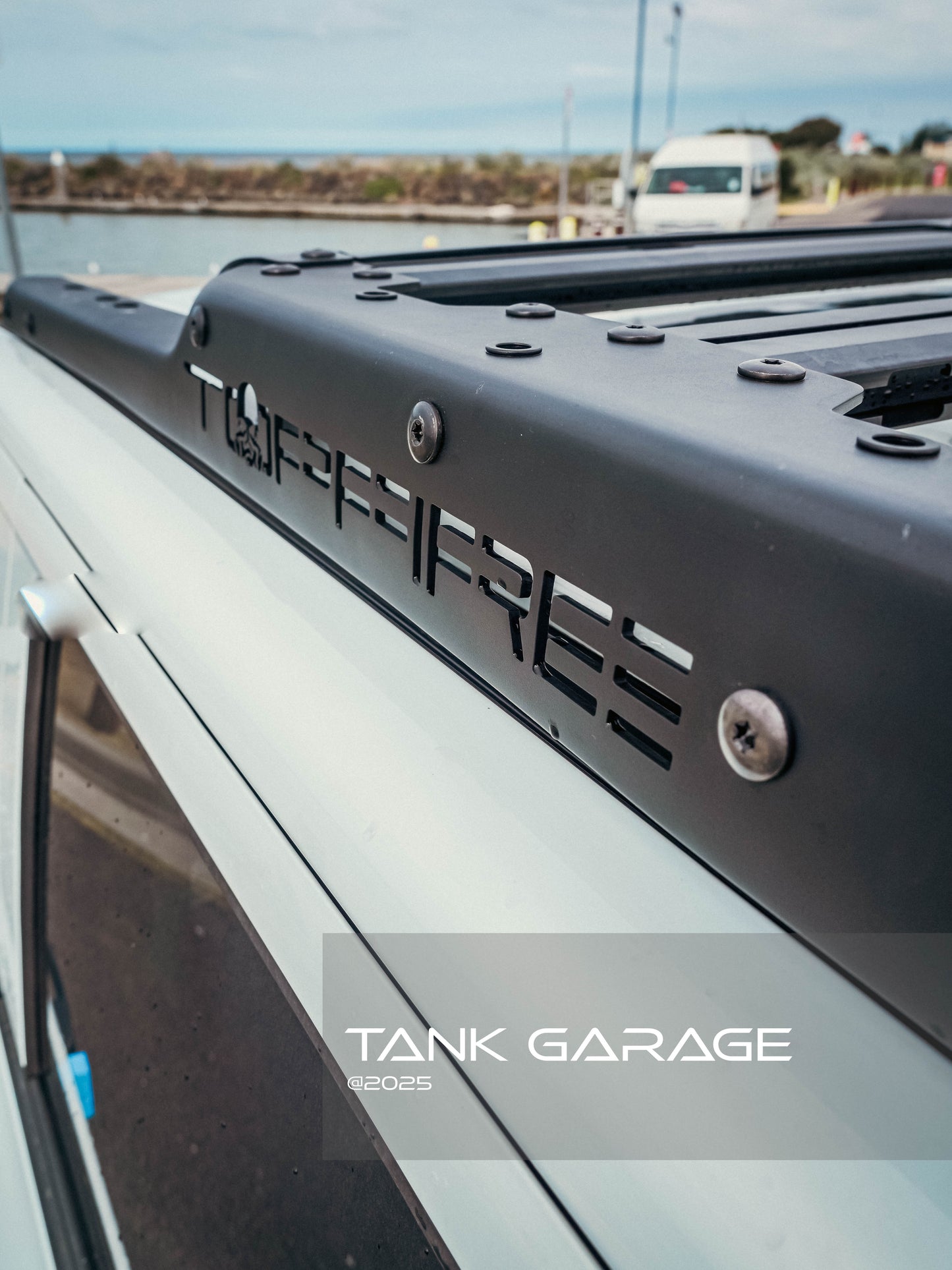 TANK 300 Top Fire Roof Rack Platform