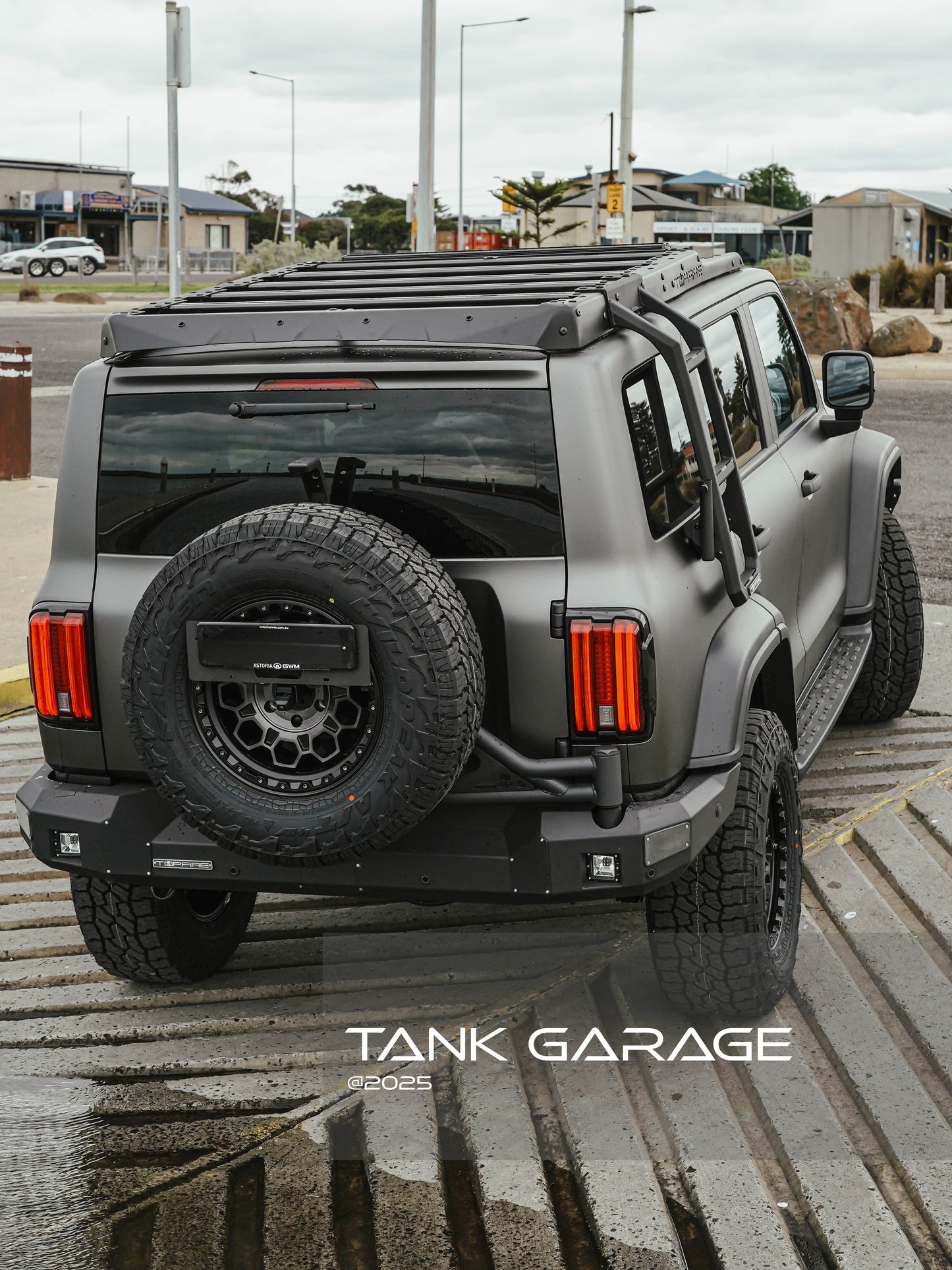 TANK 300 Topfire Roof Rack Platform GWM Genuine Part - Tank Garage