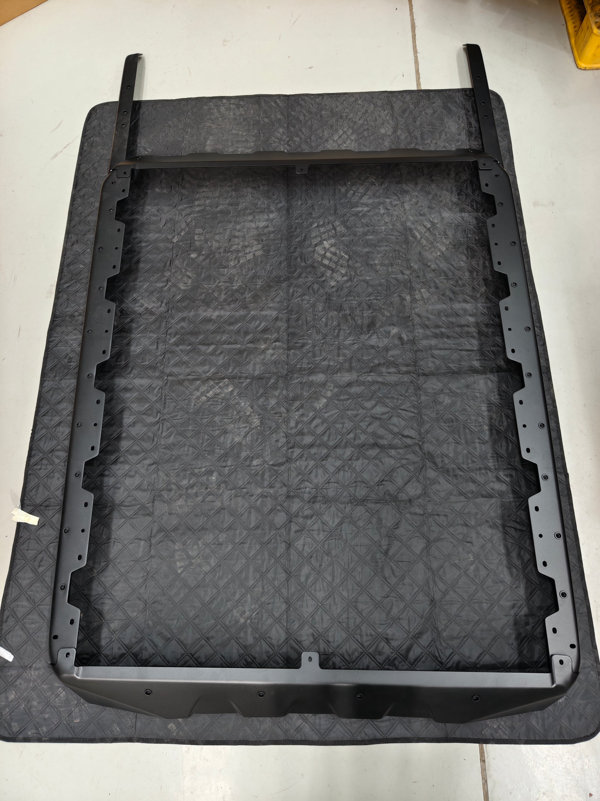 TANK 300 Top Fire Roof Rack Platform - Tank Garage