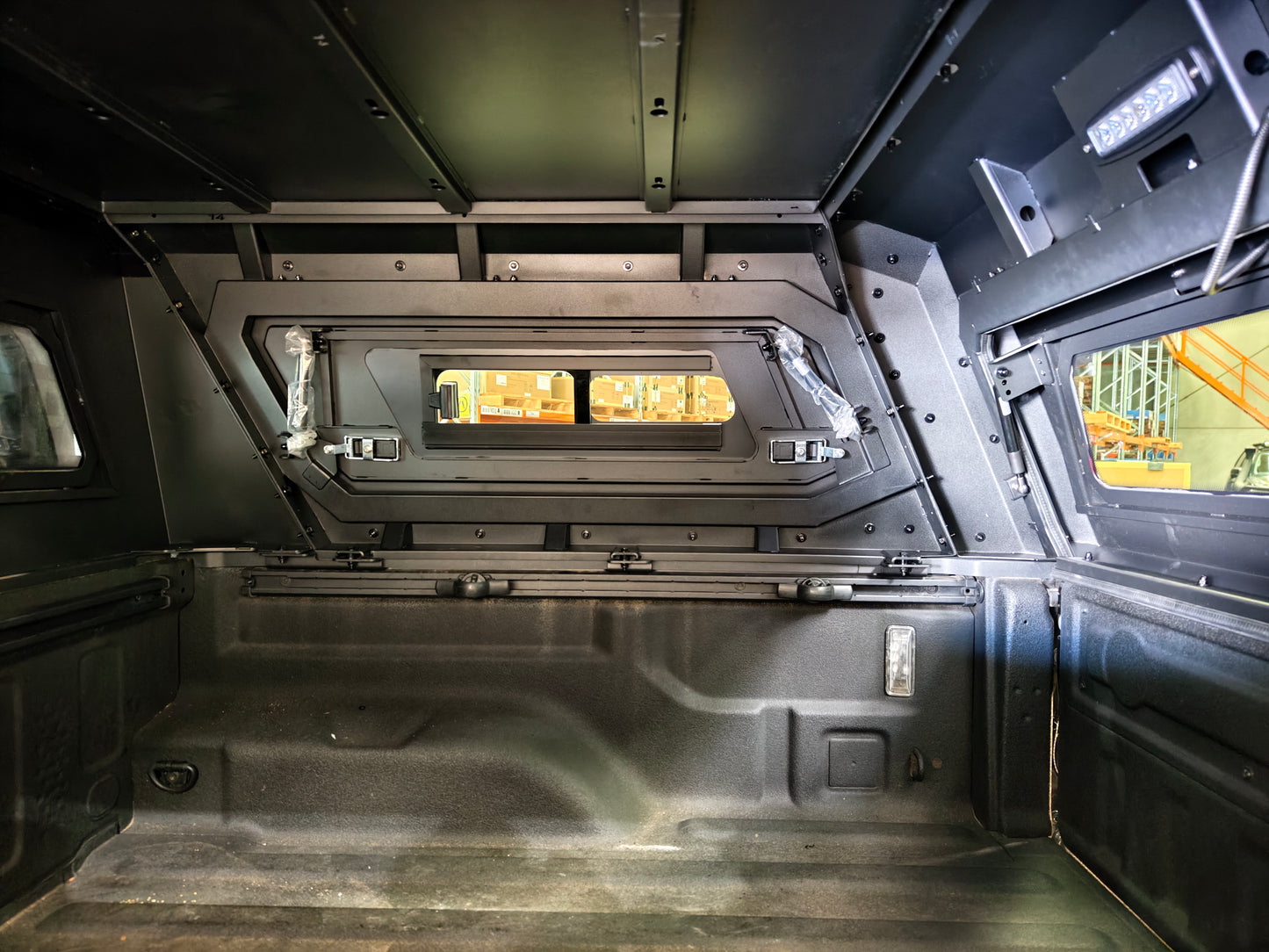 Teng Qian ARK Jeep Gladiator Canopy - Tank Garage