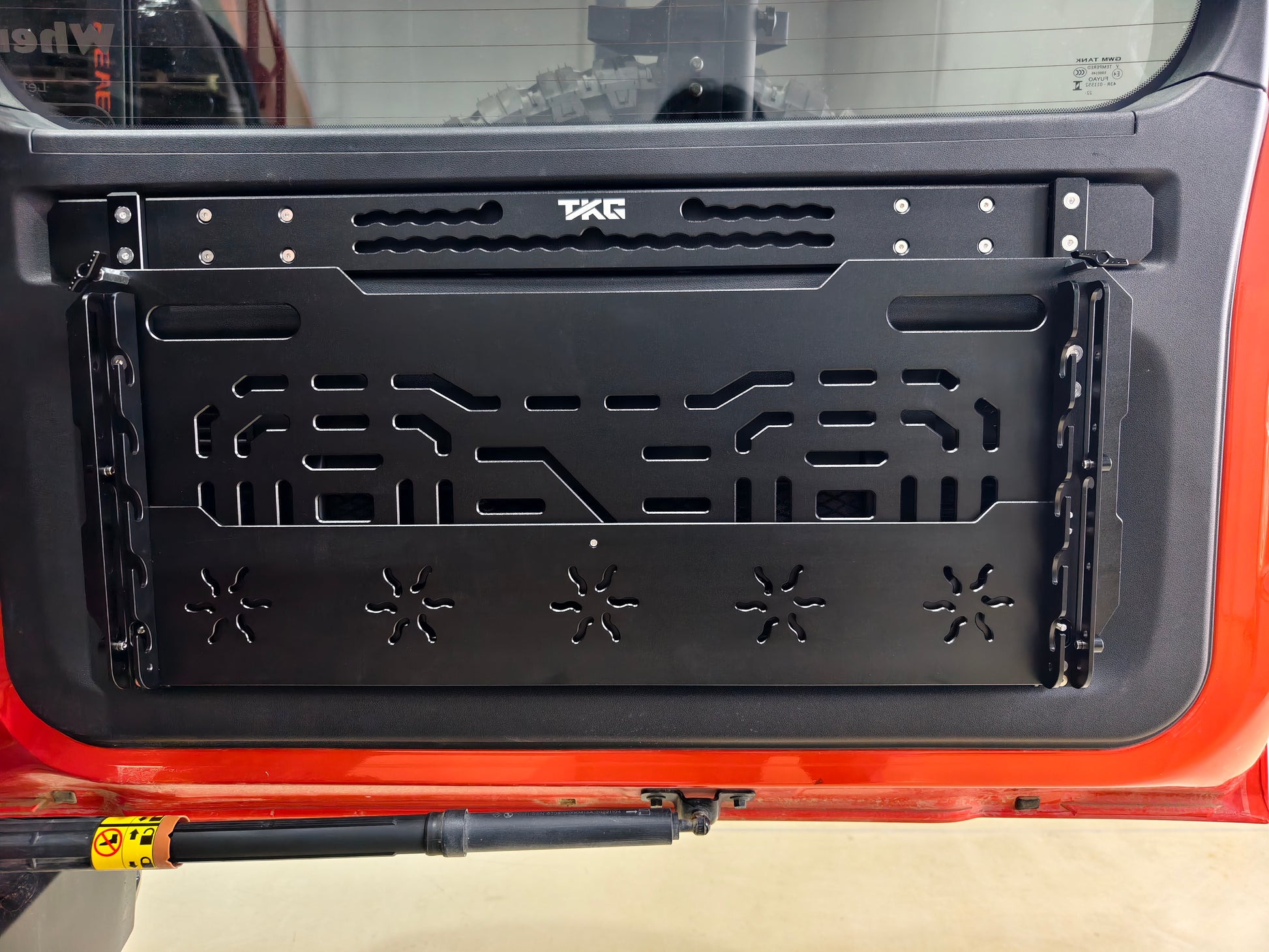 GWM Tank 300 Rear Door Drop Down Folding Table Aluminum - Tank Garage