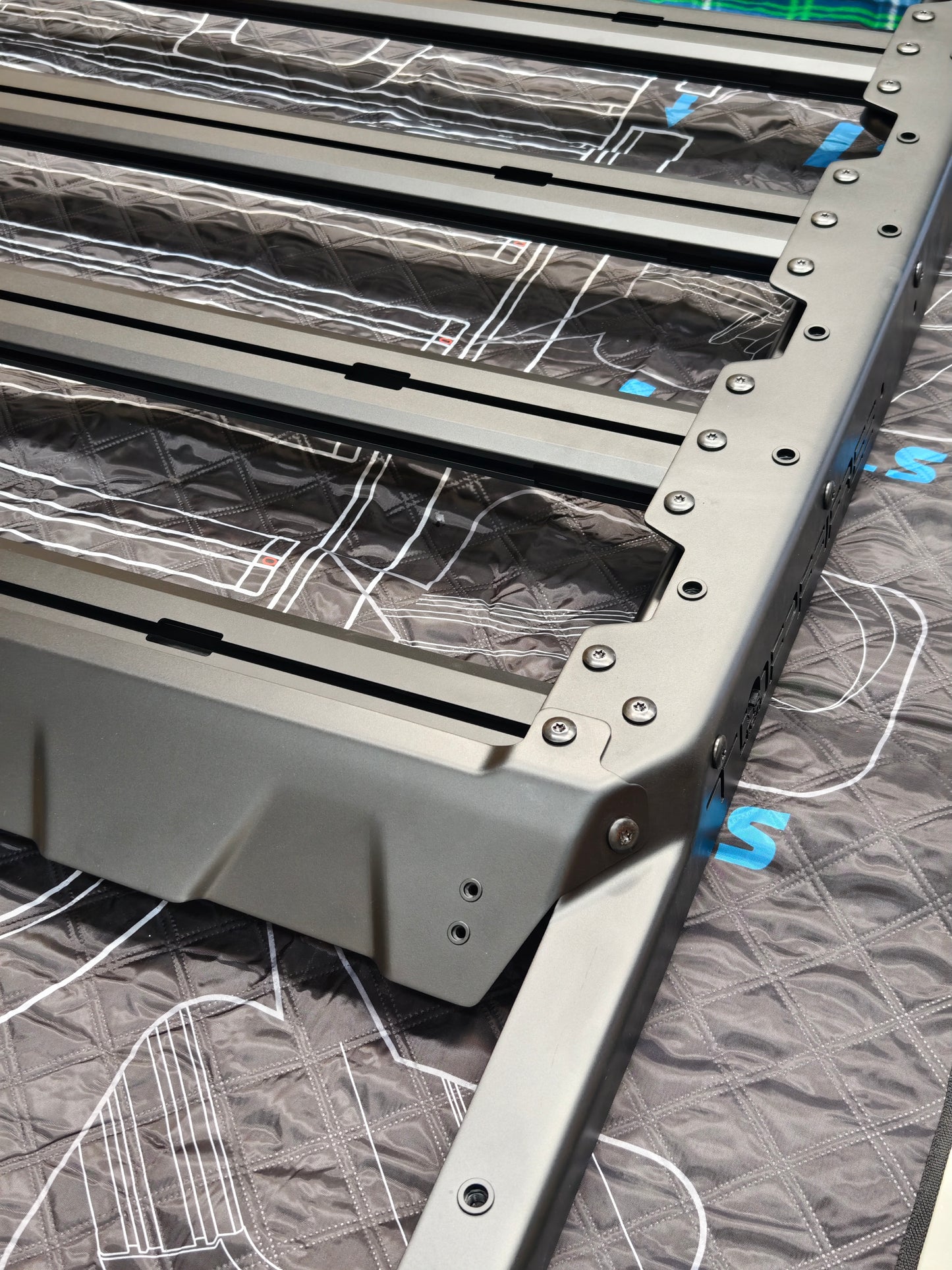 TANK 300 Top Fire Roof Rack Platform