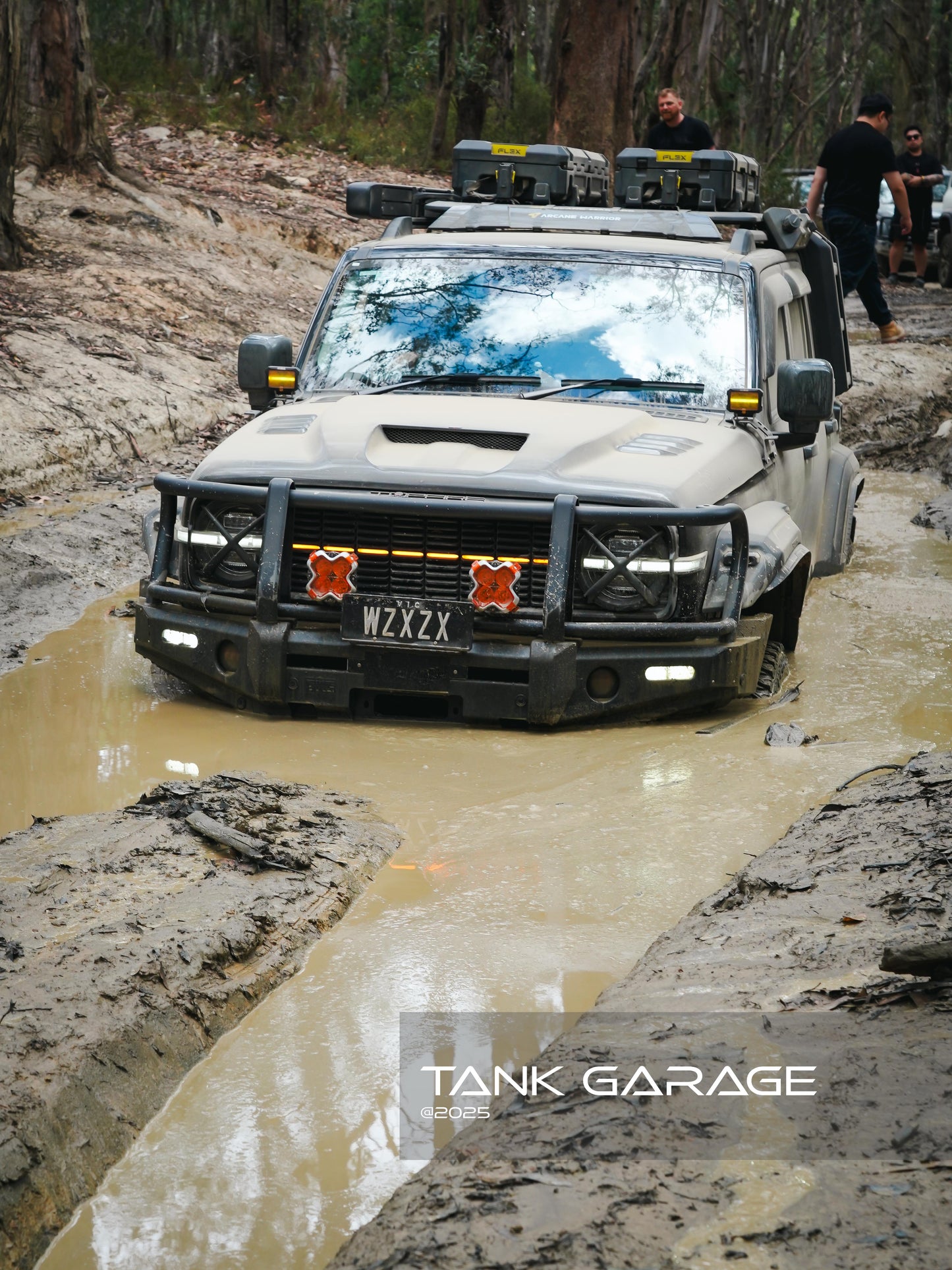 TKG TANK 300 Bullbar MKII - Tank Garage