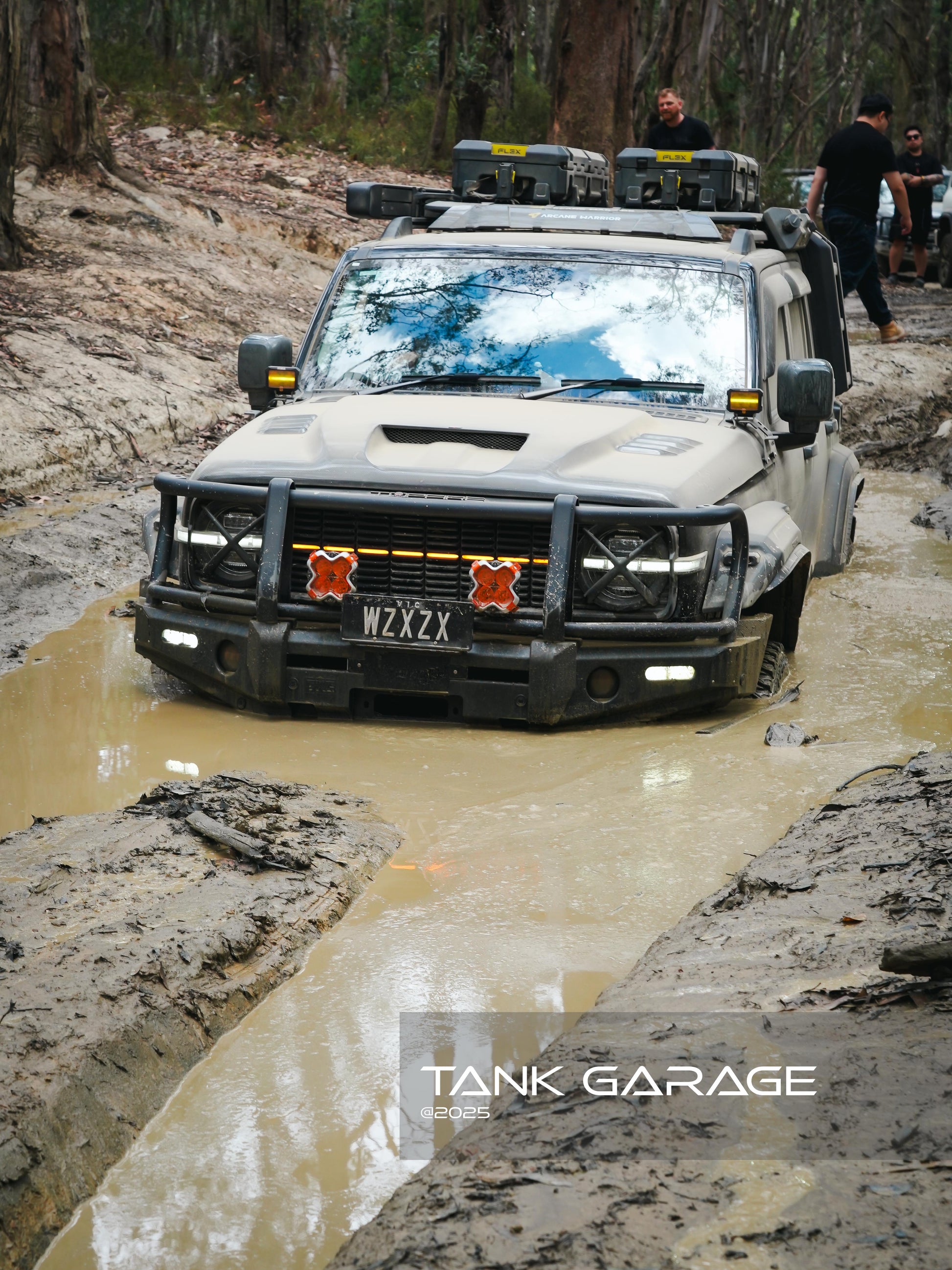 TKG TANK 300 Bullbar MKII - Tank Garage