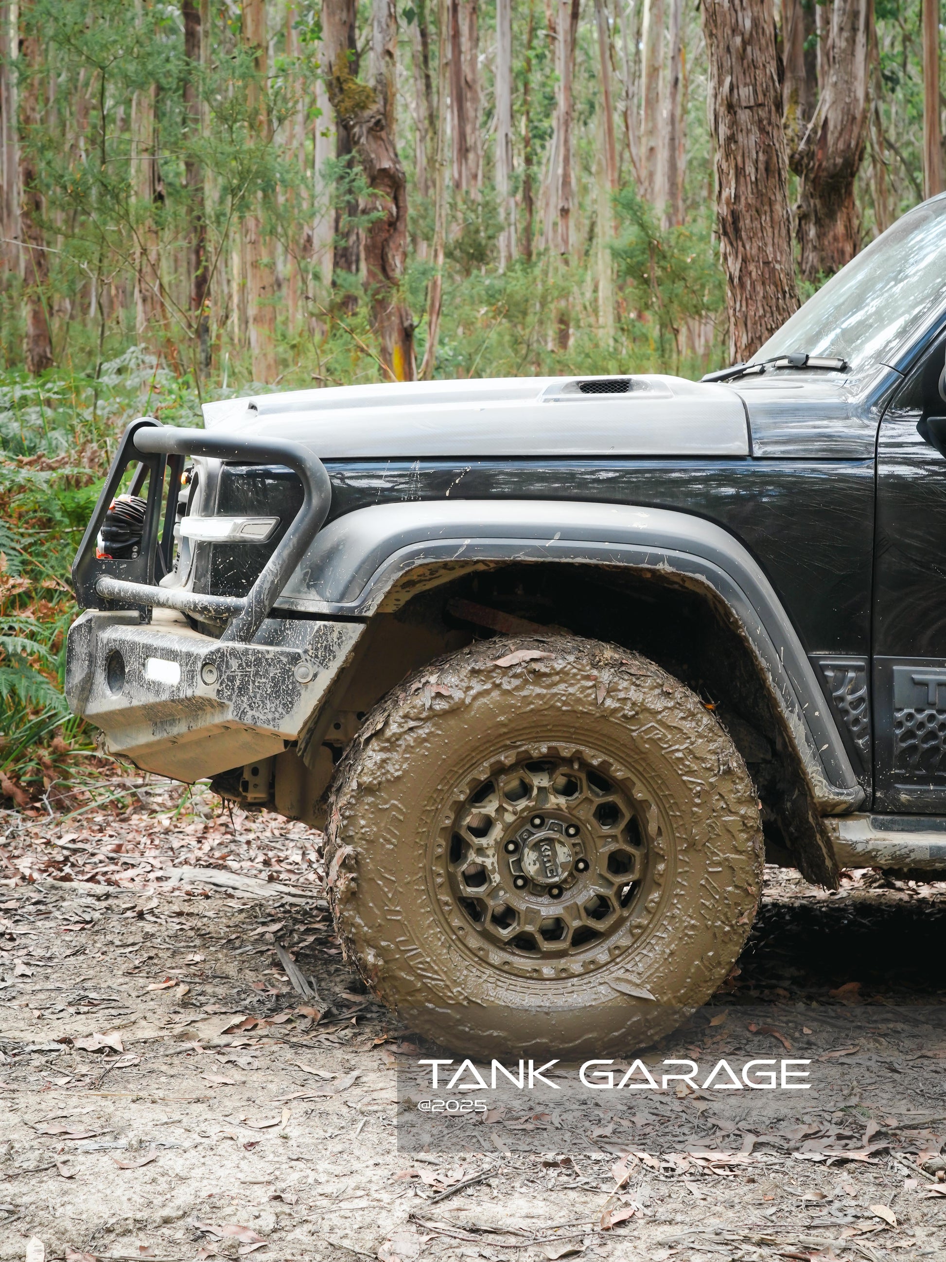 TKG TANK 300 Bullbar MKII - Tank Garage