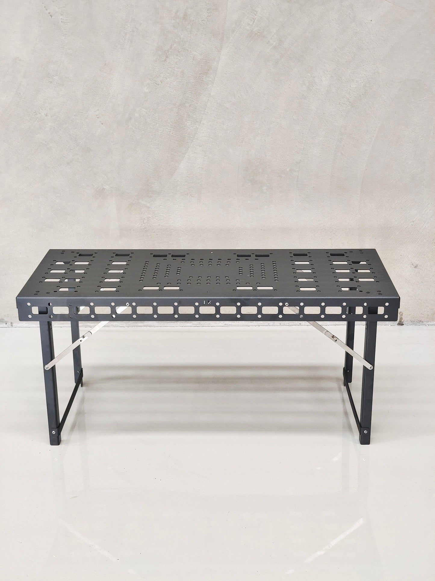 GWM TANK 300 Middle Level Storage Shelf camping table - Tank Garage